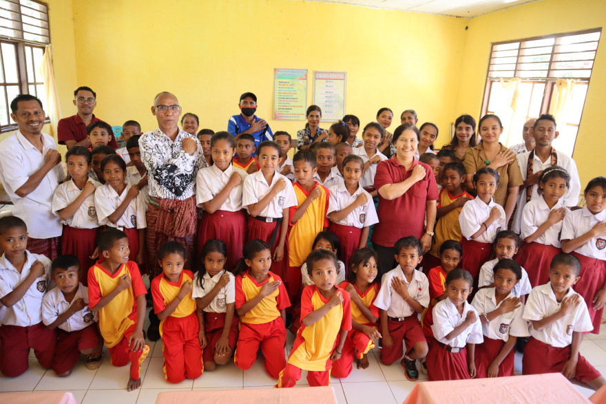 UPKM/CD Bethesda YAKKUM Area Malaka & Puskesmas Uabau Edukasi PHBS untuk Siswa SD Inpres Hanan, Desa Naukekusa